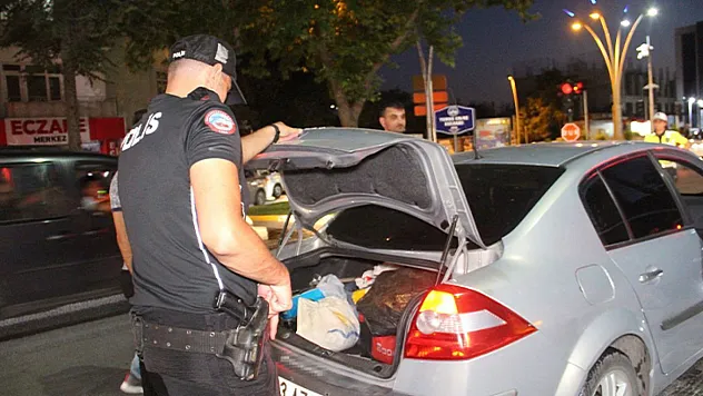 905 kişi sorgulandı