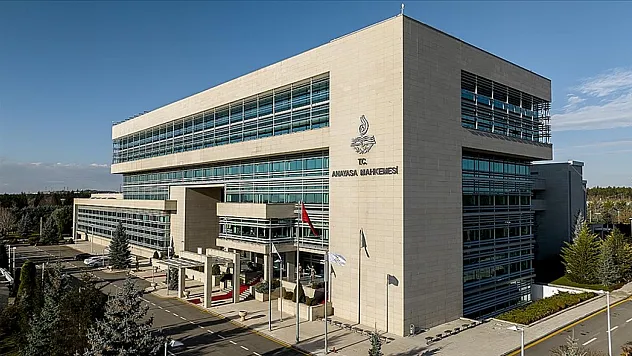 AYM Başkanlığına Kadir Özkaya seçildi