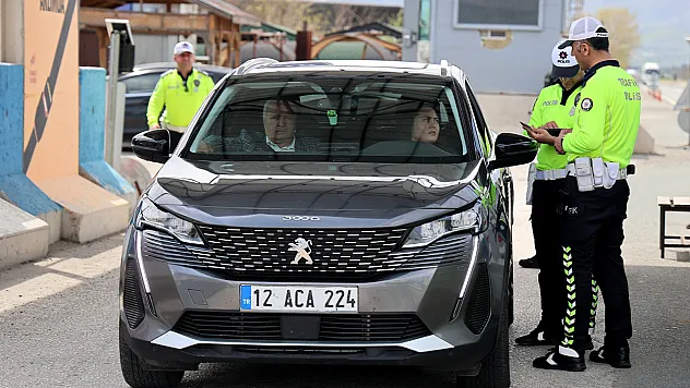Bayram tatili dönüşünde trafik denetimleri arttı
