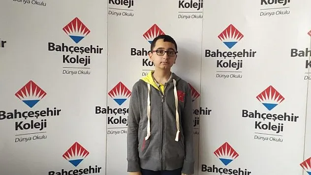 Ömer Efdal Çelik'ten önemli başarı