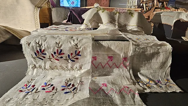 El işi ürünler geçmişe ışık tutuyor