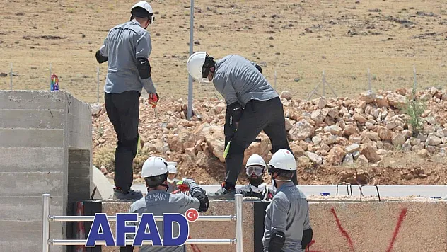 Elazığ'da AFAD'dan gönüllülere hayat kurtaracak eğitim