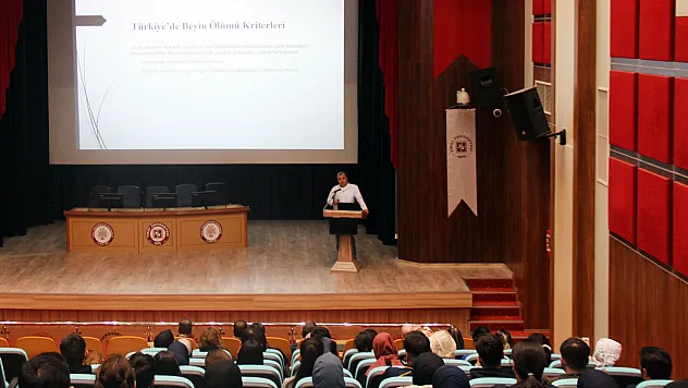 Elazığ'da 'beyin ölümü, organ doku bağışı ve nakli' konferansı
