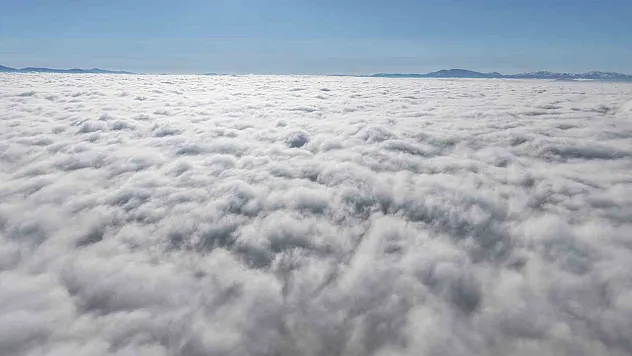 Elazığ'da bulutların görsel şöleni