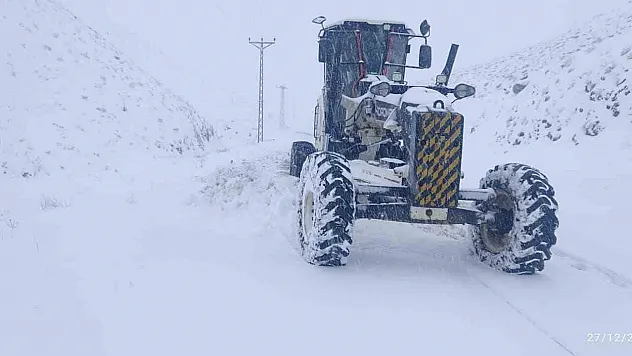 482 köy yolu ulaşıma kapandı