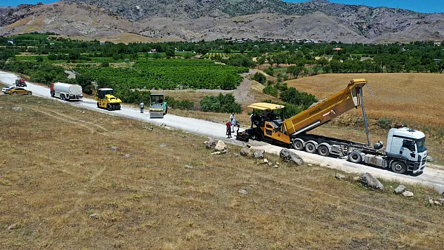 Elazığ'da 'SSB' yol çalışmaları başladı