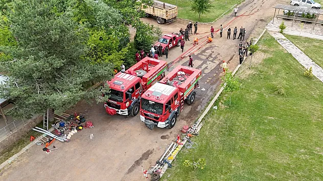 Elazığ'da yangınla mücadele ekibine eğitim ve tatbikat