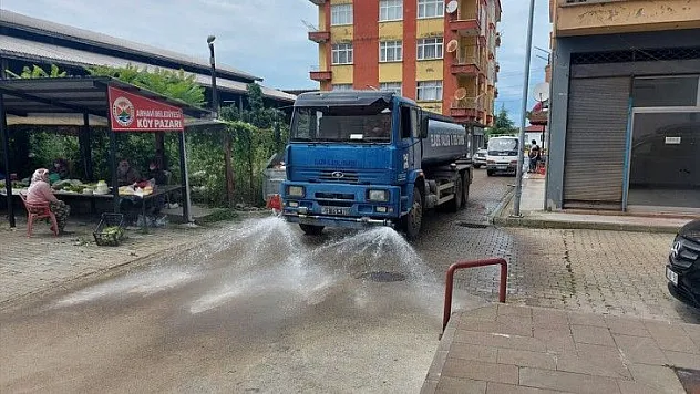 Elazığ İl Özel İdaresi sel bölgesine destek veriyor