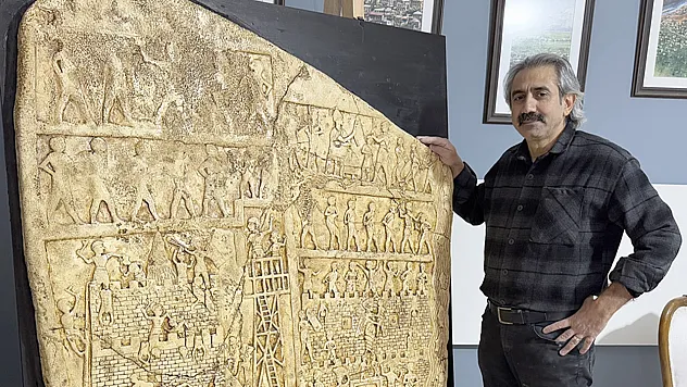 Elazığ'ın tarihi ve kültürünü sanat eserleriyle dünyaya tanıtıyor