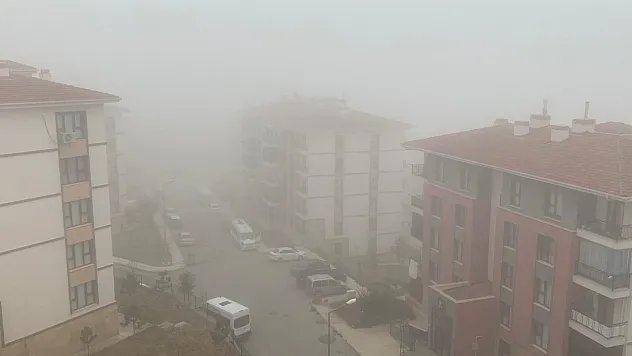 Elazığ'ın yüksek kesimlerde sis etkili oldu