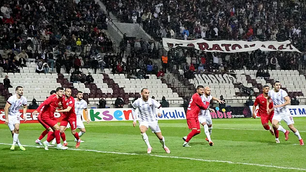 Elazığspor 2-0 Karaman FK