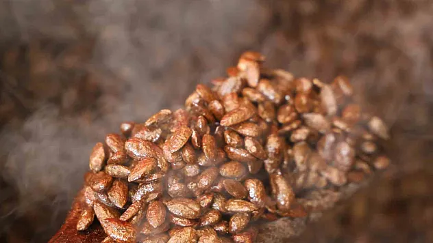 Badem şekerine 'Türk kahvesi' dokunuşu