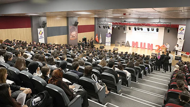 Genç delegeler Elazığ'da buluştu