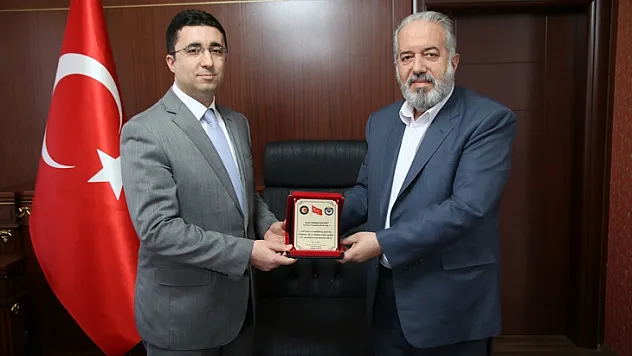 Belediye işçilerinin yüzü güldü