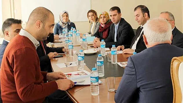 Karakoçan'da Aile Destek Merkezleri toplantısı