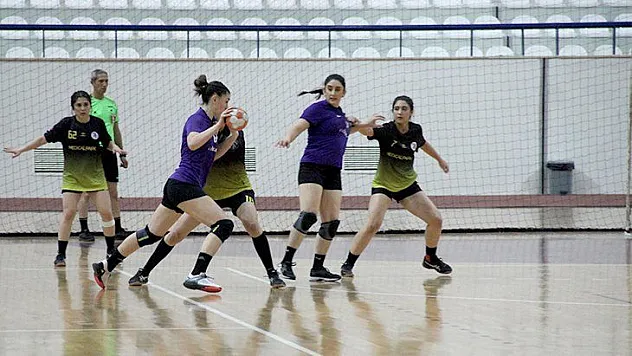 Üsküdar Belediyesi 34 - 22 Aksaray Belediyesi