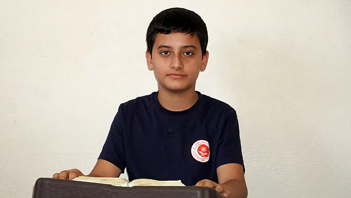 11 yaşında 15 ayda hafız oldu