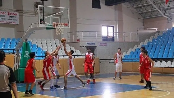 Kurtuluş Kupası Basketbol Müsabakaları Başladı
