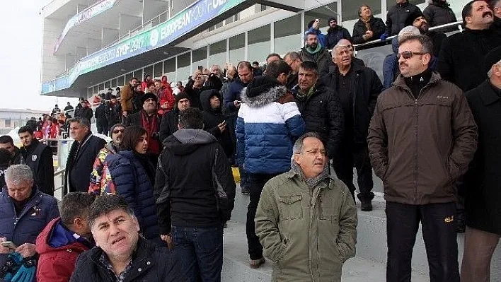 FIS Kayakla Atlama Kıtalararası Kupası
