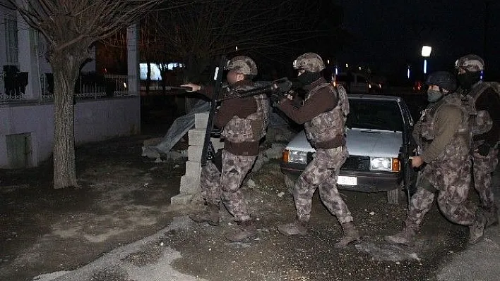 Adıyaman merkezli 5 ilde DAEŞ operasyonu: 10 gözaltı

