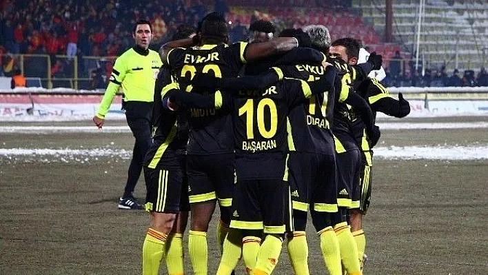 Evkur Yeni Malatyaspor, Vodofone Arena'da Denizlispor'u ağırlayacak
