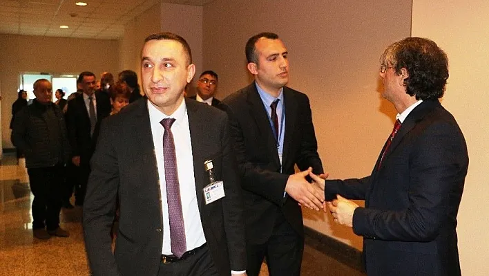 Prof. Dr. Ramazan Özdemir'in vedası duygusal anlara sahne oldu
