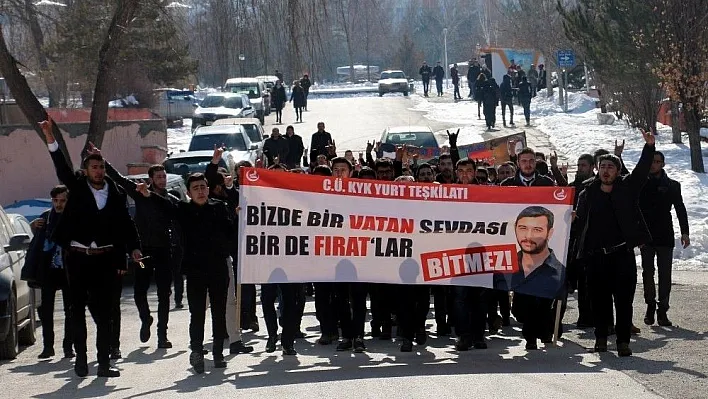 Sivas'ta Ülkücüler Fırat Yılmaz Çakıroğlu için yürüdü
