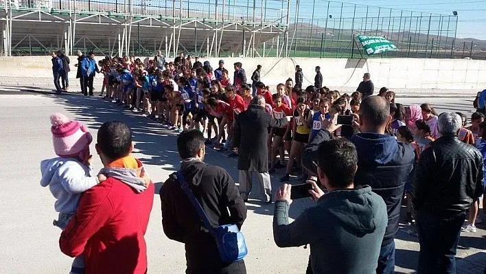 Kahta bölge birincisi oldu
