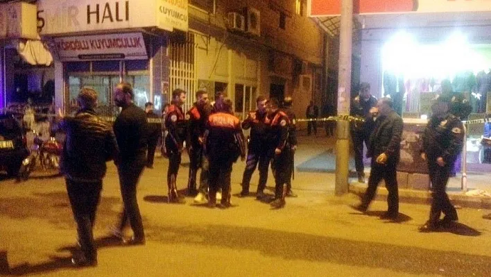 Adıyaman'da bıçaklı kavga: 2 yaralı
