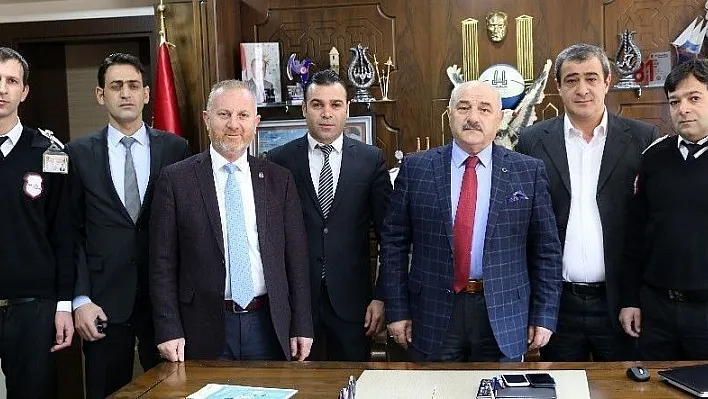 Büyükşehir'in güvenlik görevlilerinden örnek davranış
