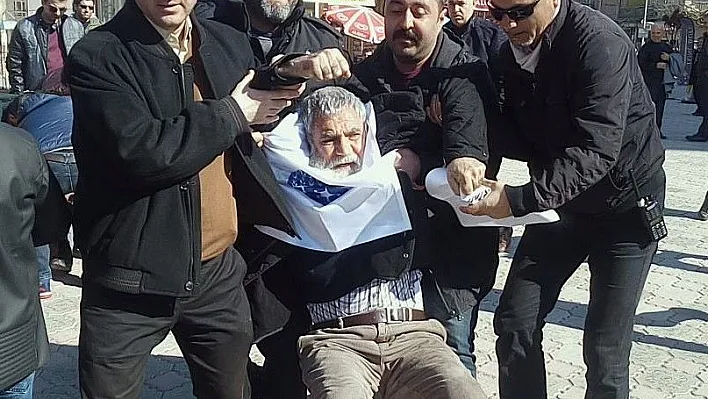 Eylem yapmak isteyen KESK'liler 43'üncü kez gözaltına alındı
