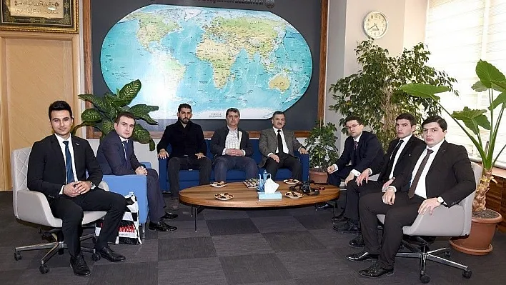 Azerbaycan Cumhuriyet Milli Meclisi Milletvekili Prof. Dr. Aydın Mirzezade:
