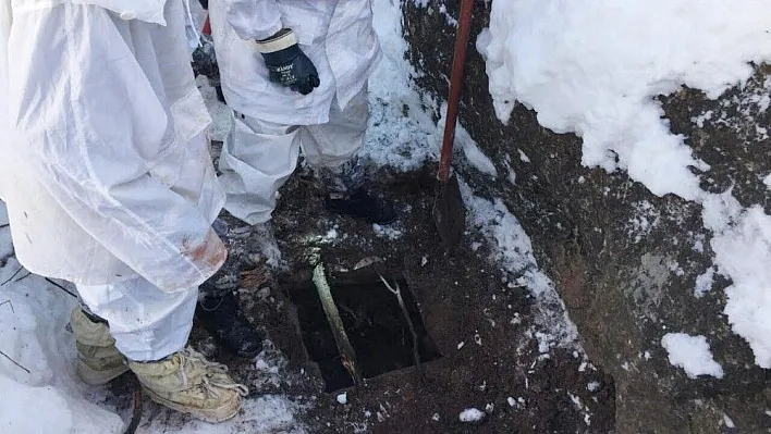 PKK sığınağında terörist cesetleri bulundu
