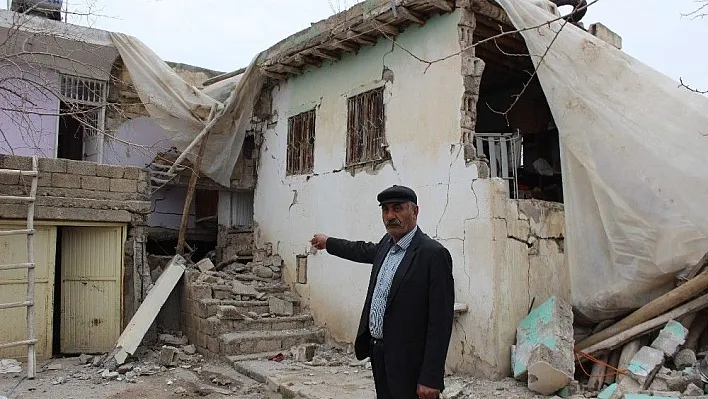 Deprem kırsaldaki yapılara zarar verdi