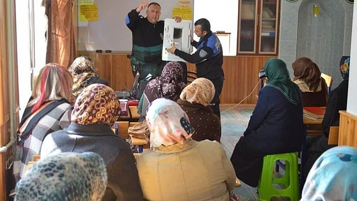 Erzincan Emniyetinden Kur'an kursu kursiyerlerine dolandırıcılık uyarısı