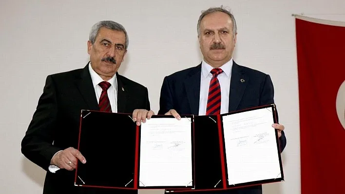 Sivas'ta Halk Edebiyatı okullarda yaşatılacak