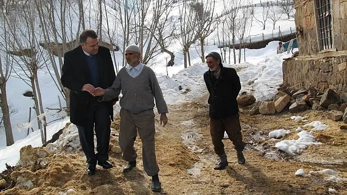 Solhan kaymakamından, ailelere ziyaret