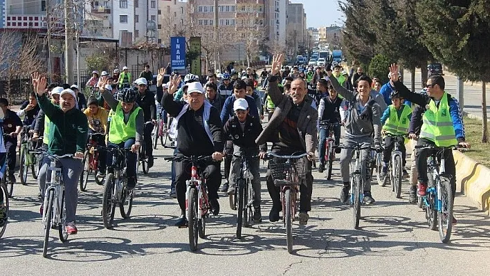 Sağlık için pedal çevirdiler