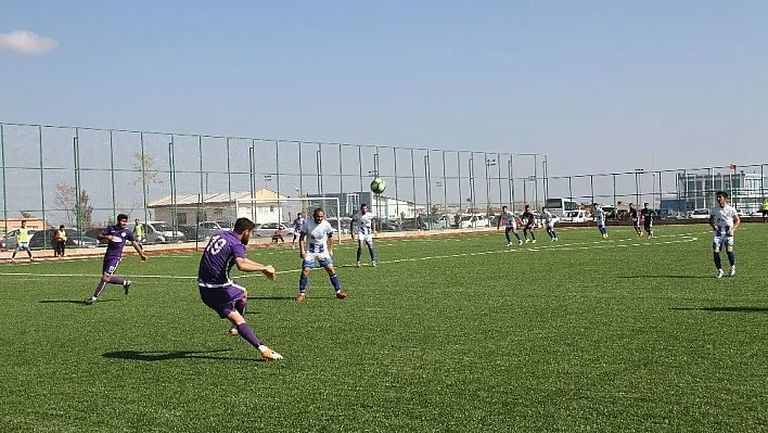 Bağlar Belediyespor Tatvan Gençlerbirliği ile berabere kaldı