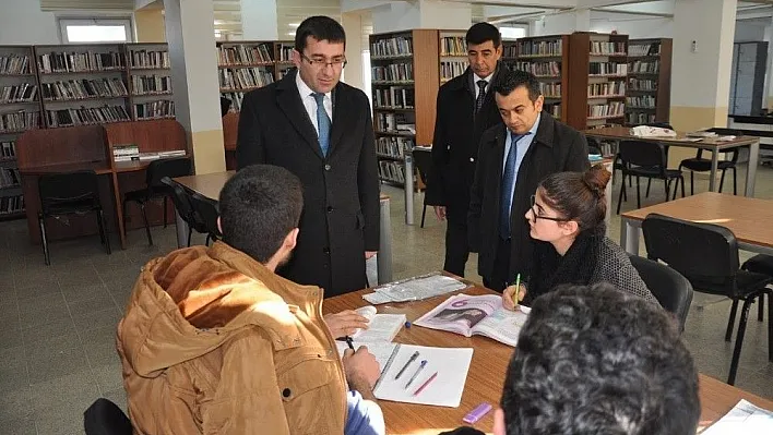 Modern hale dönüştürülen kütüphane yoğun ilgi görüyor
