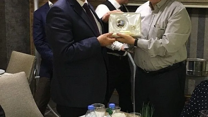 Güneş Vakfı'ndan Düsen Kaseinov'a doğum günü mesajı
