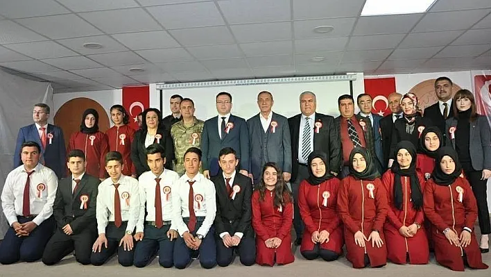 Mehmet Akif Ersoy Gölbaşı ilçesinde anıldı
