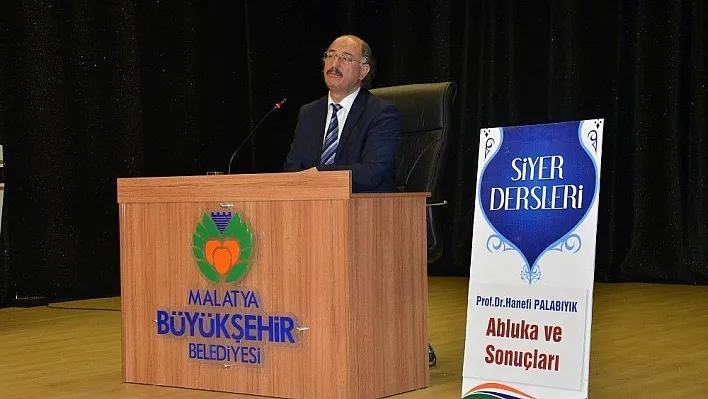 Siyer Dersleri devam ediyor
