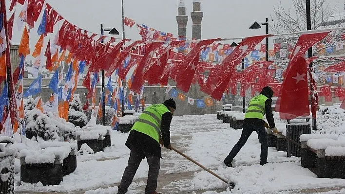 Sivas'ta Mart karı
