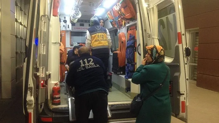 İki otomobil çarpıştı: 1 yaralı
