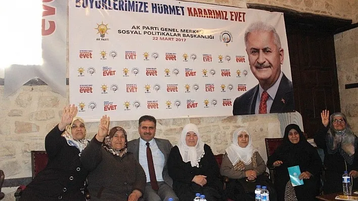 Adıyaman'da  'Büyüklerimize Hürmet Kararımız Evet' programı düzenlendi
