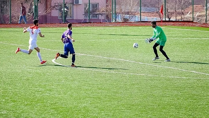 Arguvan Belediyespor Hekimhan maçına 3 puan parolasıyla hazırlanıyor
