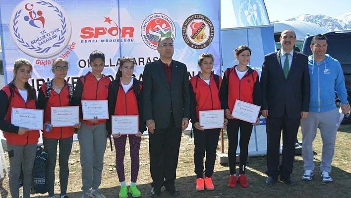 Malatya Valisi Toprak'ın spor aşkı
