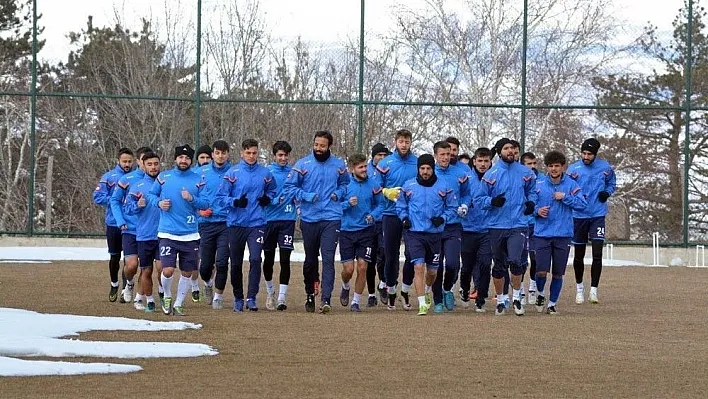 Mavi-beyazlılar Pendikspor hazırlığını sürdürüyor
