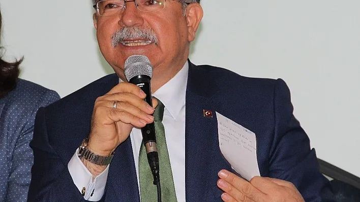 Milli Eğitim Bakanı Yılmaz'dan 'naylon tez' açıklaması
